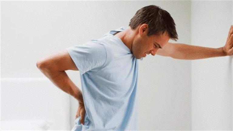 5 أسباب لألم الظهر المستمر