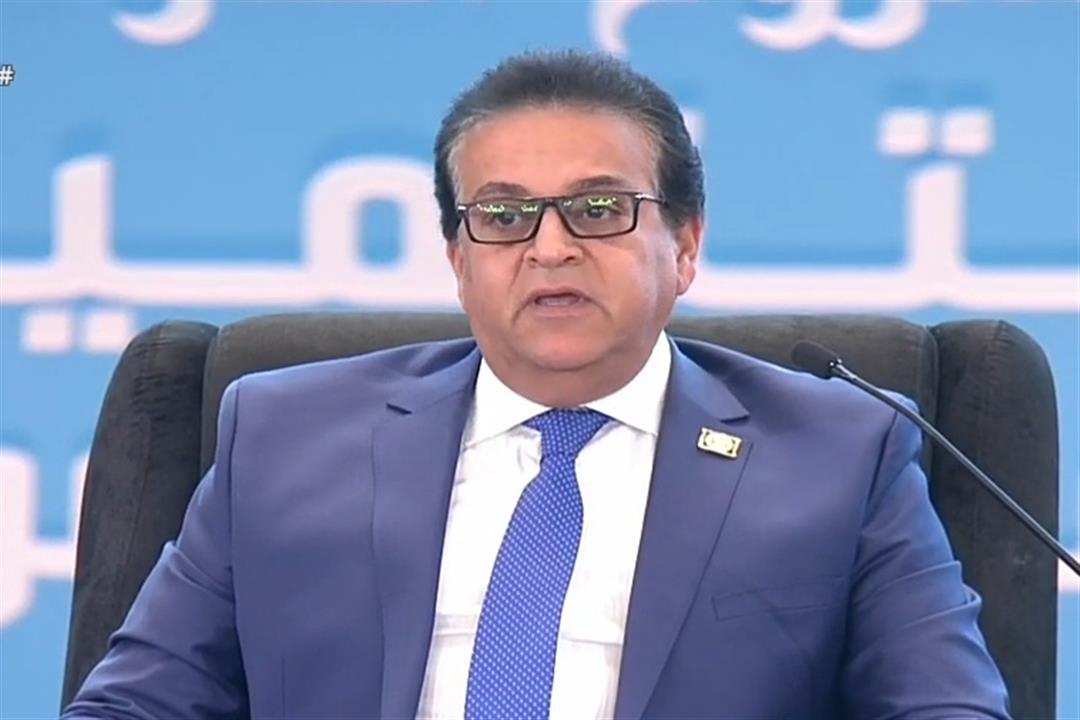 يوم القيامة- وزير الصحة يعلق على متحور كورونا الجديد في مصر