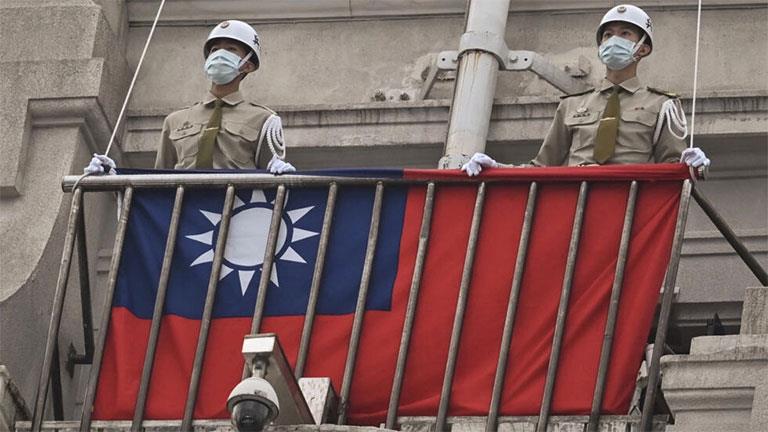 تايوان تنتقد استفزازات الصين مع بدء مناورات تحاكي حصار الجزيرة