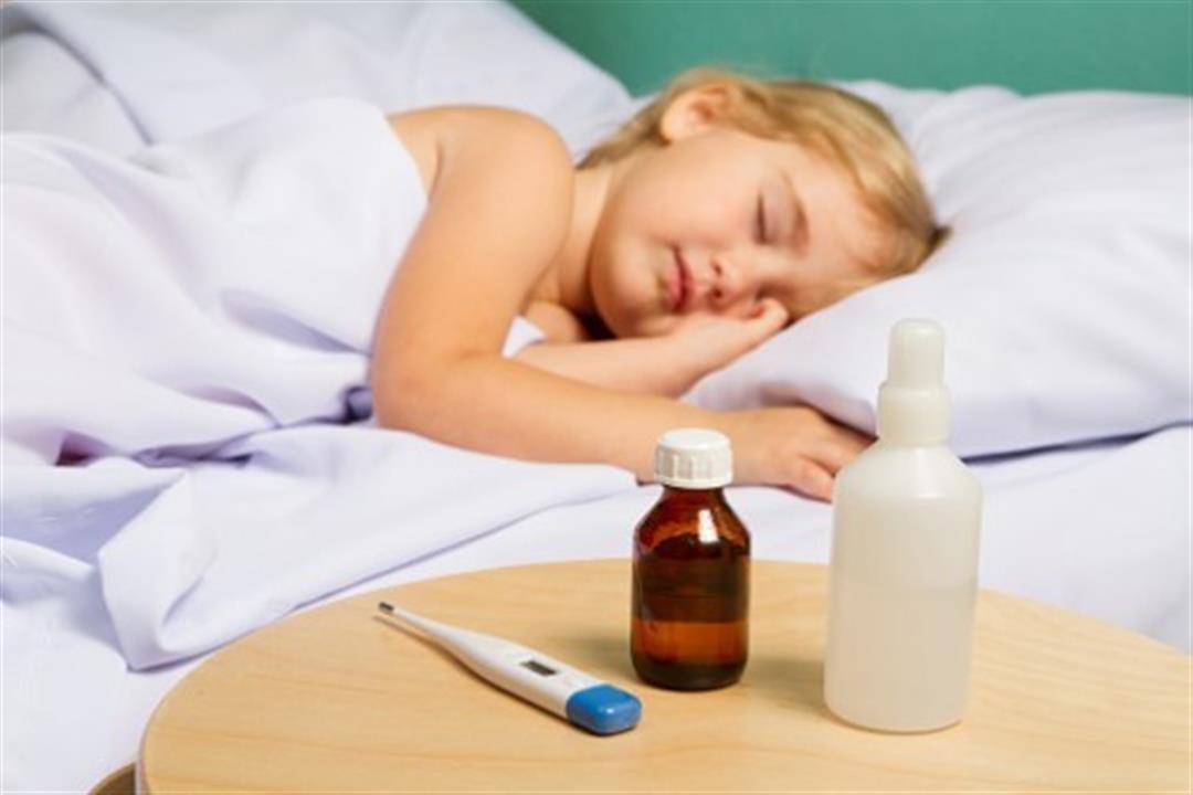 علاج الفيروس المخلوي عند الأطفال- متى يسمح بتناول المضاد الحيوي؟