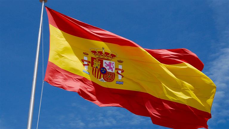 مدريد ترفض دخول سفن تحمل أسلحة إلى إسرائيل إلى موانئ إسبانية