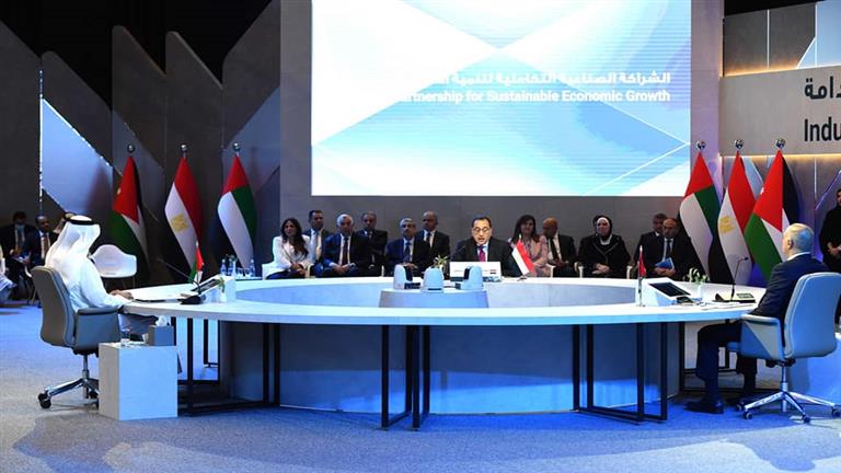 رئيس جمعية الصحفيين الإماراتيين: مبادرة الشراكة الصناعية التكاملية حلم قديم لقادة الدول الثلاثة