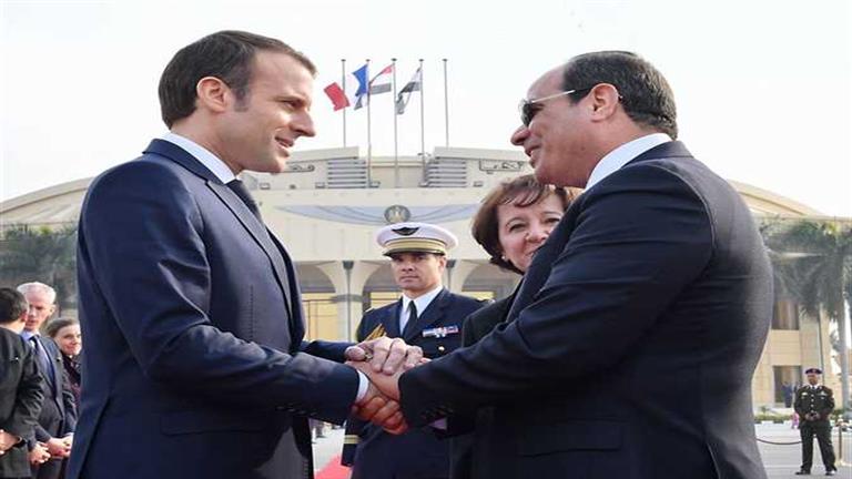 Sissi et Macron discutent des opportunités de coopération au sommet égyptien
