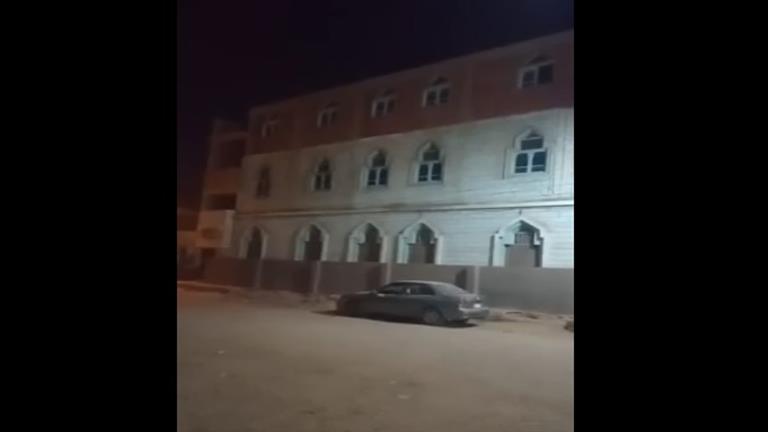 جريمة داخل المسجد.. طبيب يمزق جسد مدرس أثناء صلاة العشاء في بني سويف