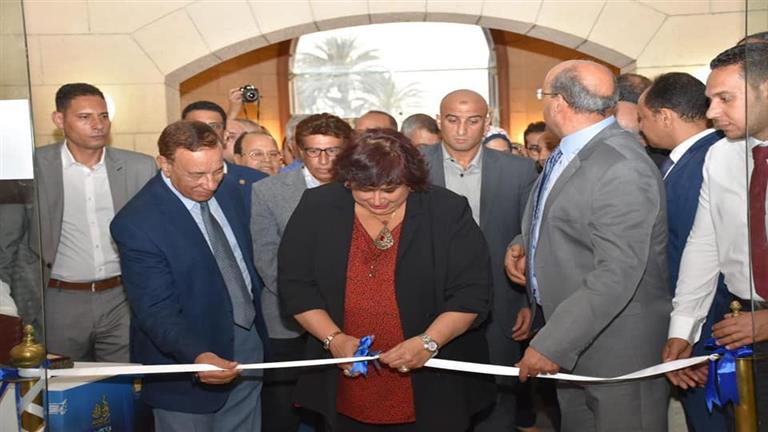 وزيرة الثقافة تفتتح الدورة السابعة لملتقى القاهرة الدولي لفنون الخط العربي وزيرة الثقافة تفتتح الدورة السابعة لملتقى القاهرة الدولي لفنون الخط العربي