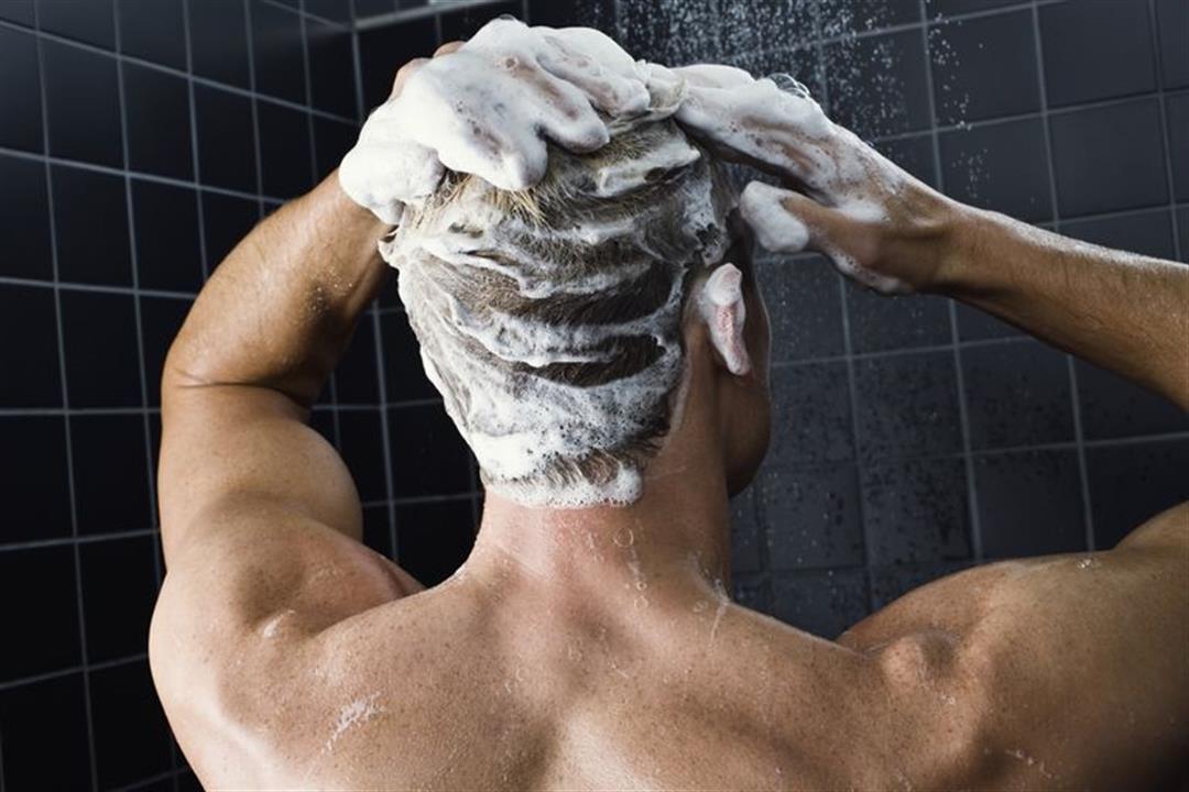 هل منتجات الشعر تهدد الرجال بالصلع؟