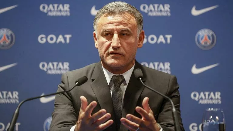 نيوم السعودي يتعاقد مع مدرب باريس سان جيرمان السابق كريستوف غالتييه