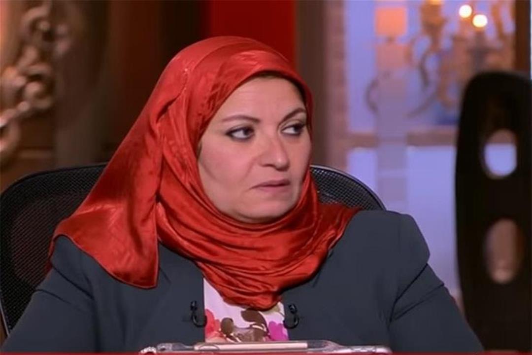 لا تضعف النظر- هبة قطب تصحح مفاهيم خاطئة عن العادة السرية