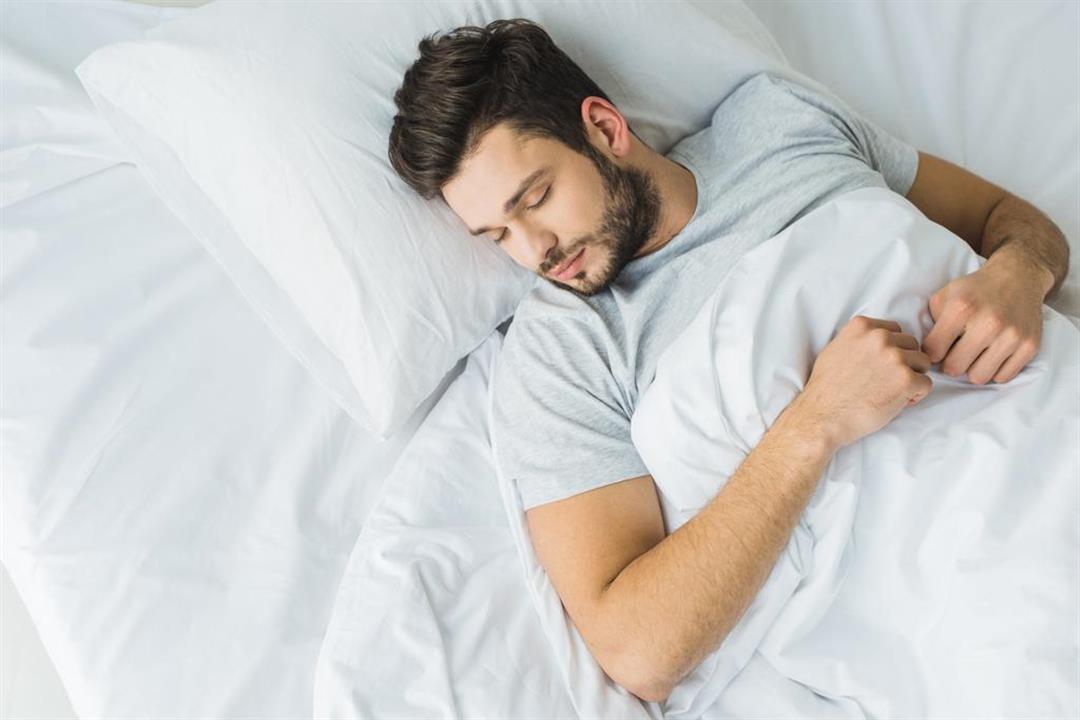 6 فوائد للنوم على الظهر- تعرف عليها