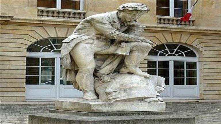 After the renewed crisis .. 7 information on the Champollion anti-civilization statue