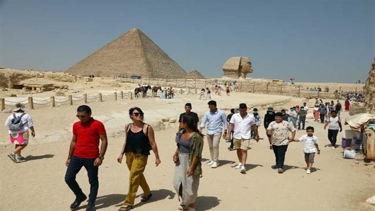 غرفة شركات السياحة: إعلان الجريدة الإنجليزية إهانة للسياحة المصرية 