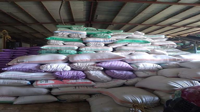 التموين: أي شخص سيقوم بحجب الأرز سيتم مصادرة الكمية المحجوبة