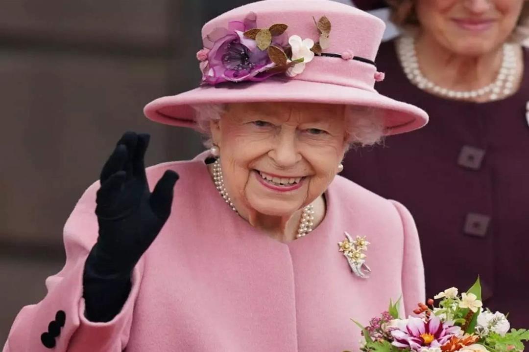 وفاة الملكة إليزابيث الثانية عن عمر 96 عامًا