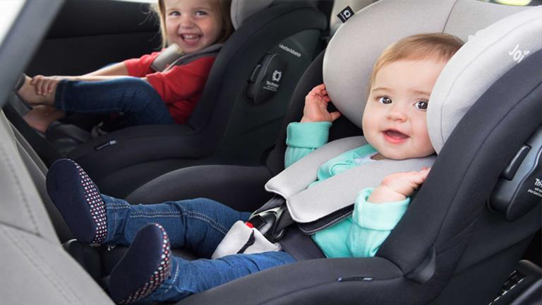 لاصطحاب الأطفال في السيارة بشكل آمن.. اتبع هذه النصائح