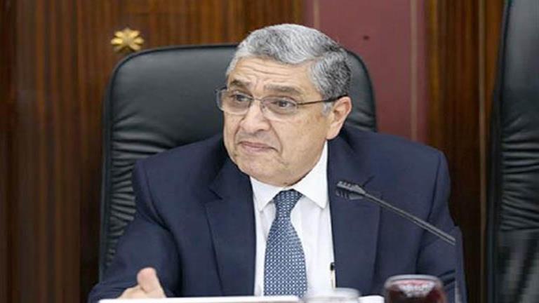 وزير الكهرباء يعتذر للشعب المصري.. تعرف على التفاصيل