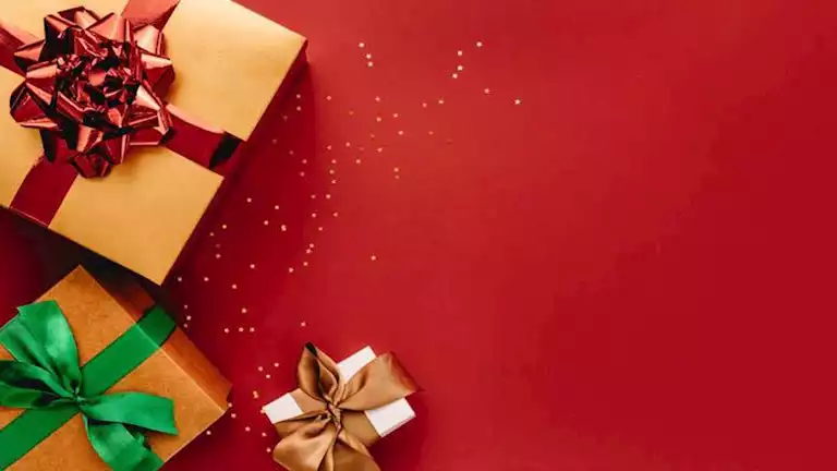 هل ترتفع أسعار هدايا الكريسماس هذا العام؟ الشعبة تجيب