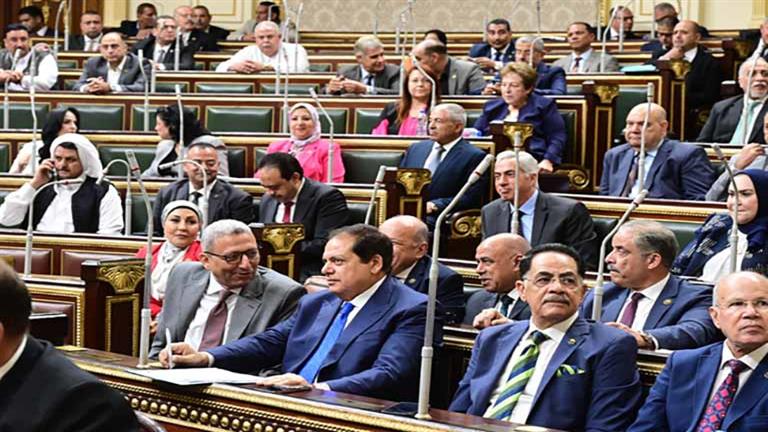 السيسي طمأن المصريين.. برلماني: مصر برئيسها قادرة على تحقيق التنمية الشاملة