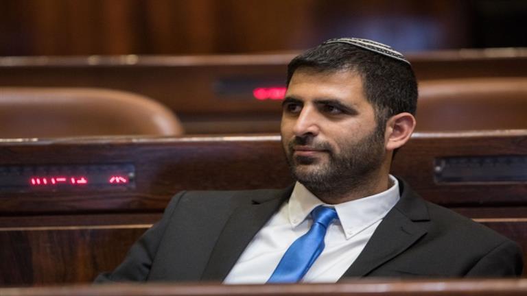 عقب تهديد جانتس بالاستقالة.. وزير إسرائيلي: اقترح عليه تقديمها غدًا