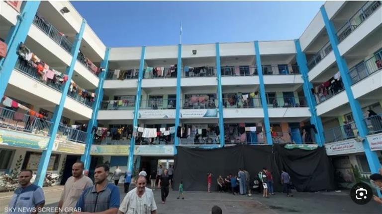 المستشار الإعلامي للأونروا: مدرسة "الجاعوني" بالنصيرات تأوي 2000 نازح