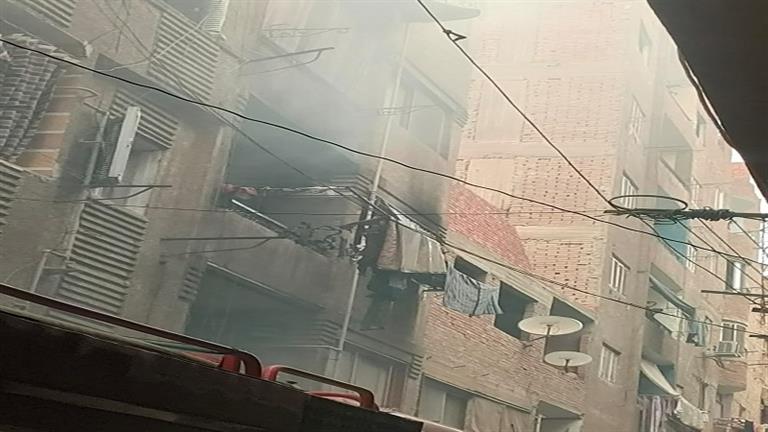 "الدخان طالع من البلكونة".. حريق في شقة بفيصل