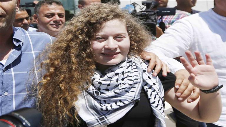 الاحتلال الإسرائيلي يفرج عن الناشطة الفلسطينية عهد التميمي