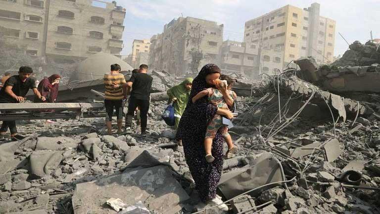 قطر: استمرار القصف على غزة يعقد جهود الوساطة وتفاقم الكارثة الإنسانية