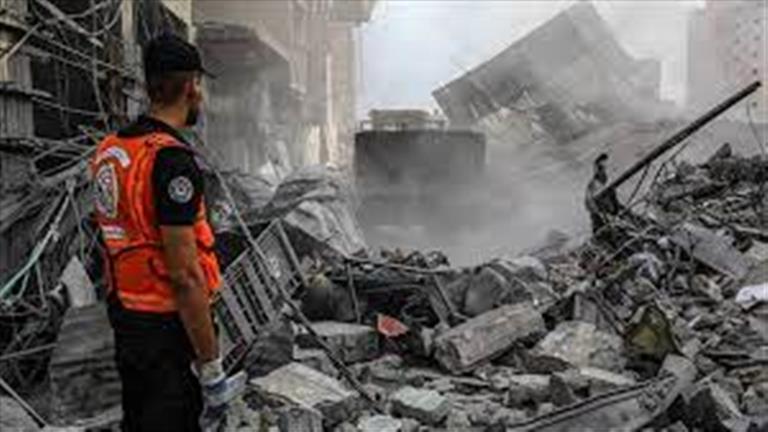 الدفاع المدني بغزة: القصف الإسرائيلي حال دون انتشال جثامين الشهداء في الحي السعودي برفح