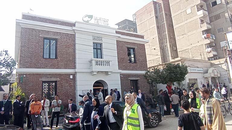 مبنى يعود للقرن التاسع عشر.. وزير الاتصالات يفتتح مكتب بريد مغاغة في المنيا بعد تطويره - فيديو