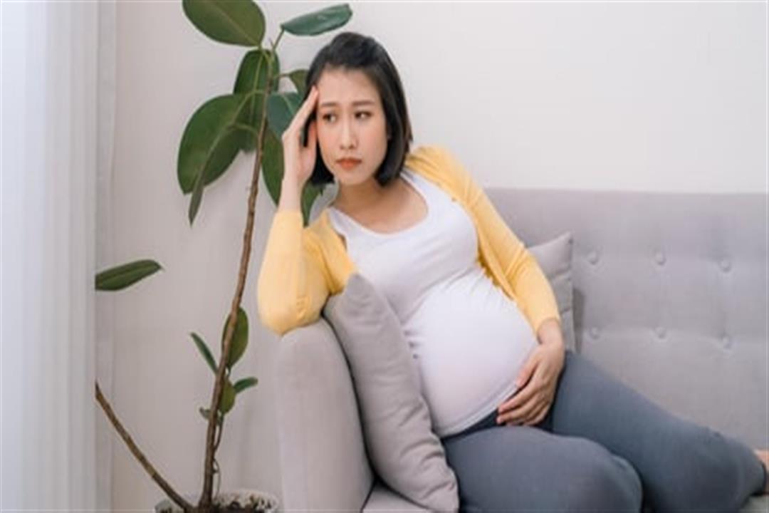 4 نصائح لتخفيف ألم الفخذ خلال الحمل