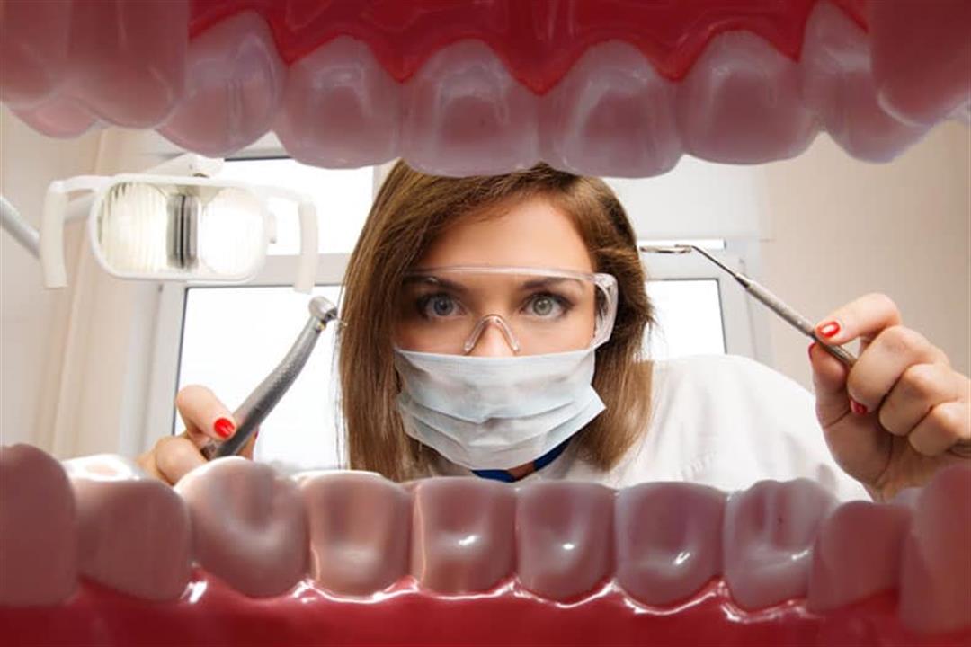 أمراض الأسنان- 5 فئات أكثر عرضة للإصابة بها
