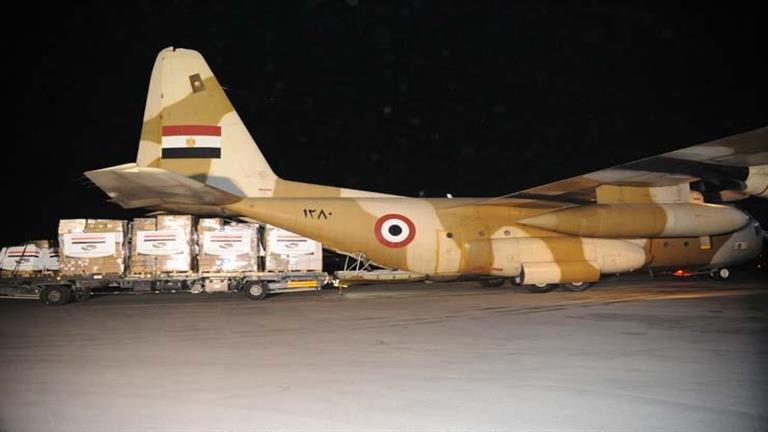 الخارجية:  1500 طن مساعدات لتركيا و1200 طن لسوريا عقب الزلزال المدمر