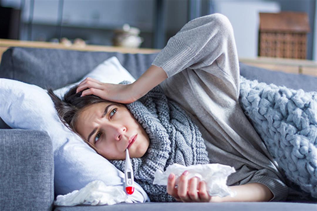 لماذا نشعر بمرارة الفم عند الإصابة بنزلات البرد والإنفلونزا؟