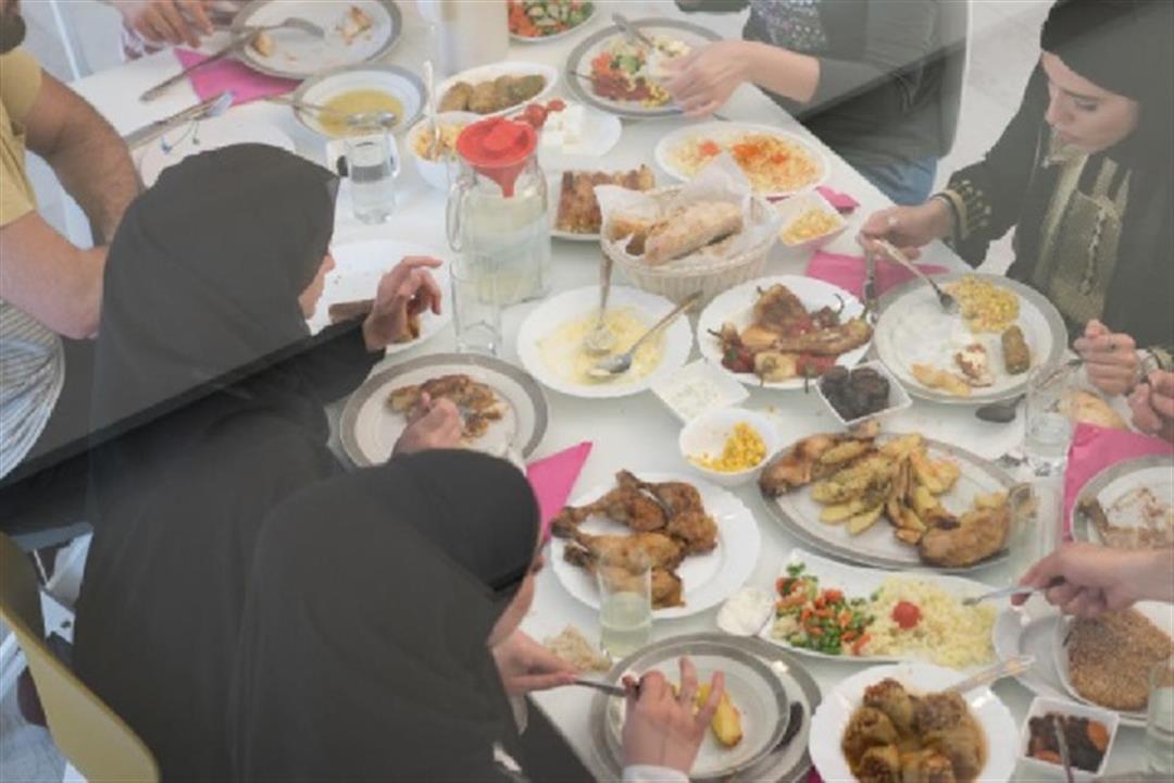 اكسر صيامك بهذا الطعام- حسام موافي يحذر من عزومات رمضان