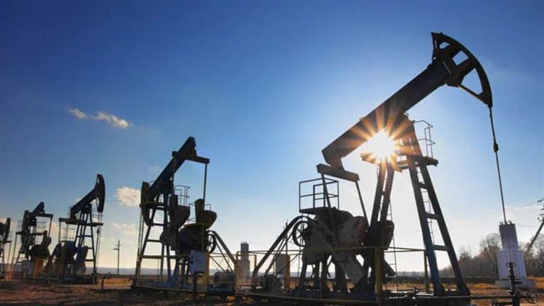 العربية: مصر تواصل تكوين مخزون استراتيجي من النفط الخام بعشرات المليارات