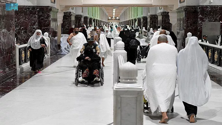 النقل والمسافات المسموح بها.. كل ما تريد معرفته عن ضوابط سكن العمرة