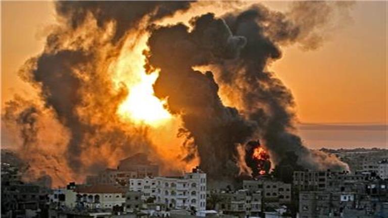 بينهم رضيع.. استشهاد 3 فلسطينيين في قصف إسرائيلي وسط قطاع غزة