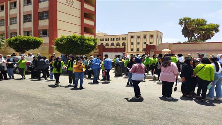 الطريق إلى الثانوية العامة.. أراء طلاب الشهادة الإعدادية بأول أيام الامتحانات في بورسعيد