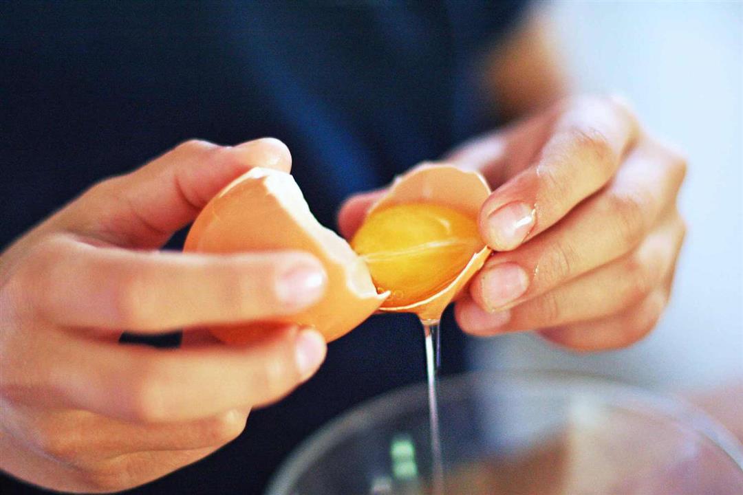 تناول البيض يسبب ظهور حب الشباب- حقيقة أم خرافة؟