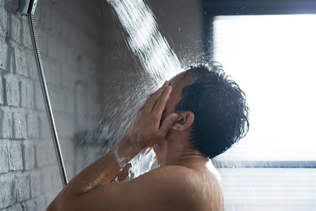 التخلص من الاكتئاب- 5 فوائد للاستحمام بالماء البارد في الشتاء