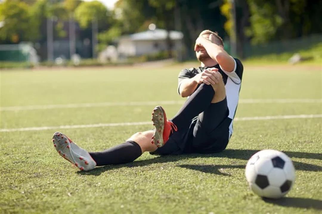 طبيب يكشف عن أضعف عضلة عند لاعبي كرة القدم "فيديو"