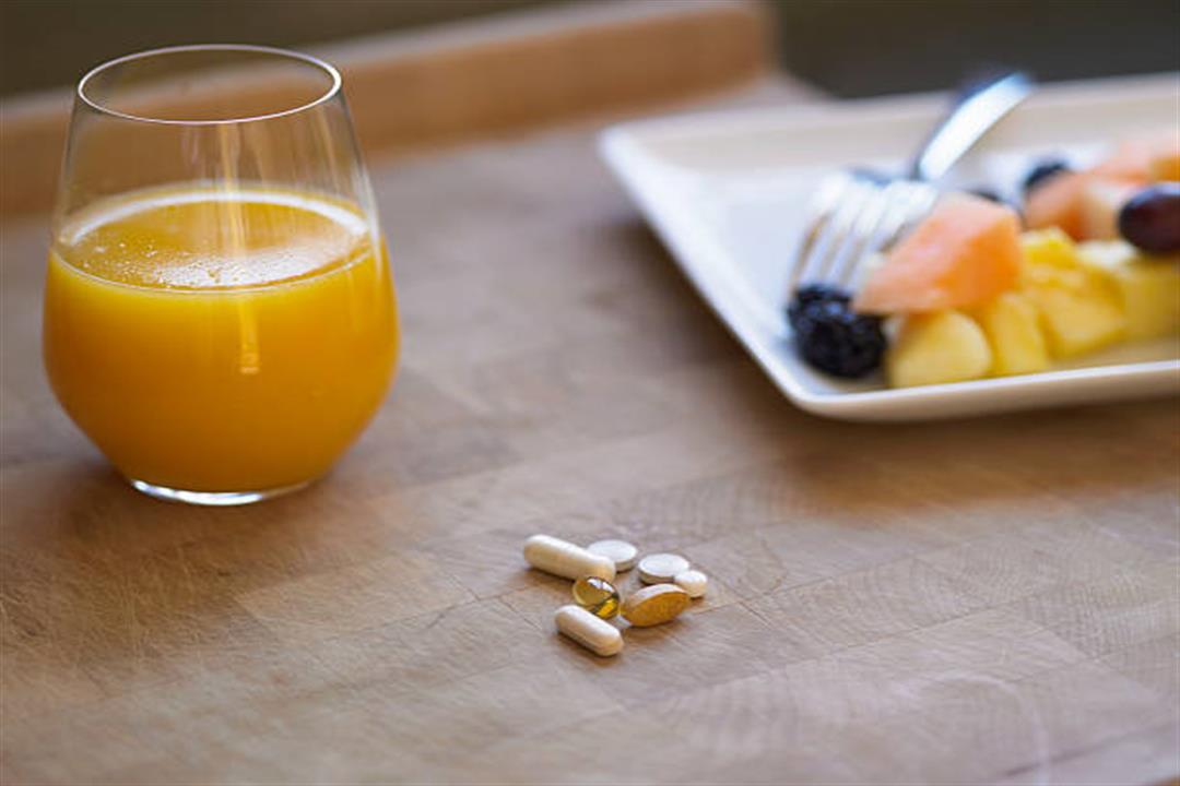العصائر الصيفية التي تتفاعل مع الأدوية
