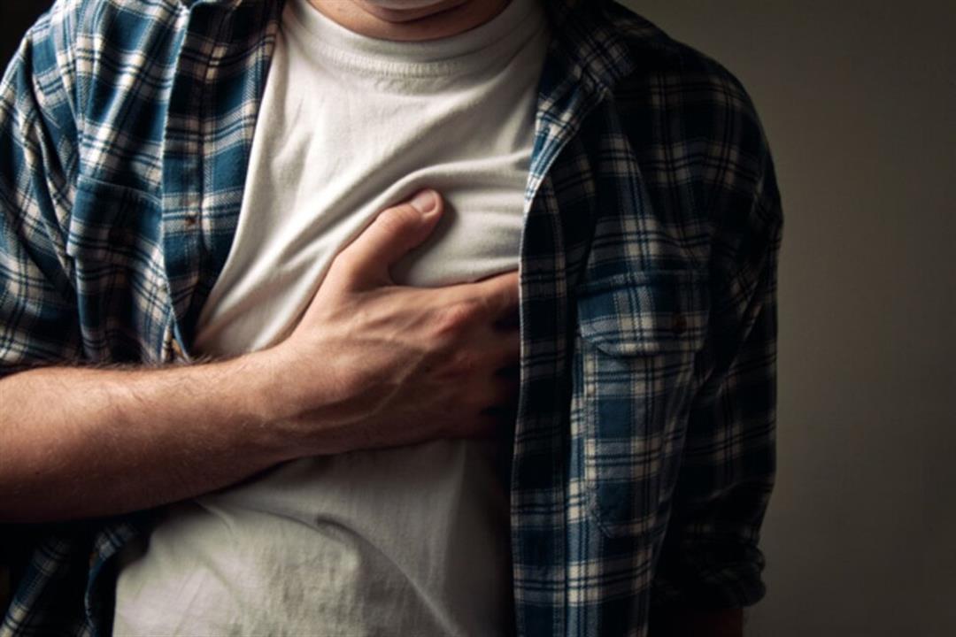 بعد الأربعين- 10 أعراض تخبرك بأن قلبك مريض