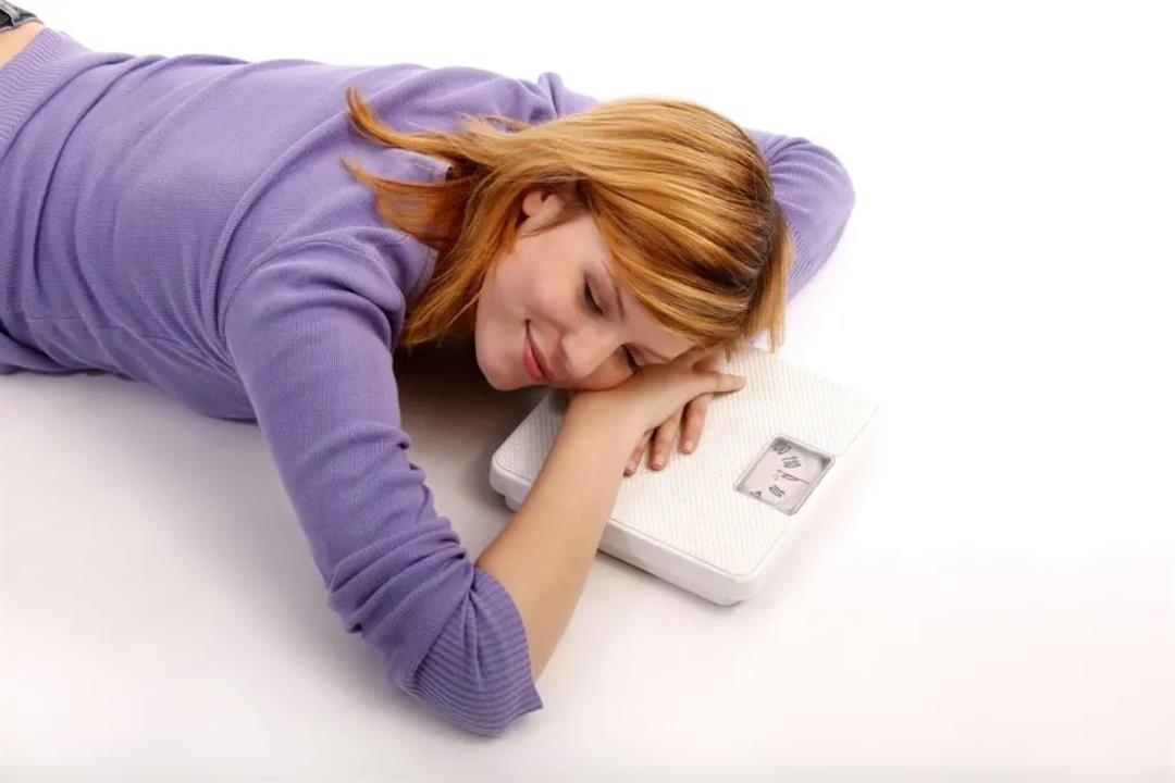 في 5 خطوات- دليلك لفقدان الوزن أثناء النوم