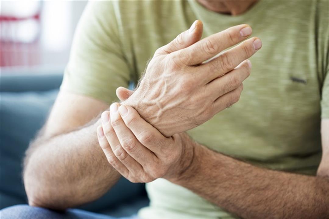 أعراض ارتفاع الكوليسترول- 4 علامات تظهر على اليدين