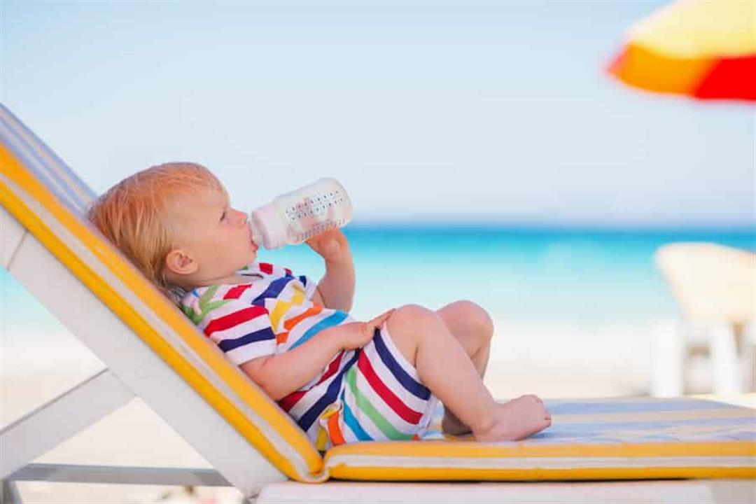 5 طرق العناية بالأطفال الرضع في الصيف