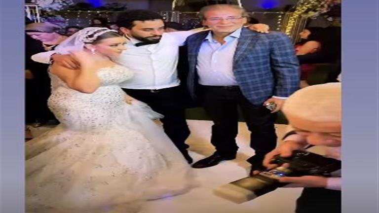 خالد يوسف وأشرف عبد الباقي بحفل زفاف ليلى عدنان طفلة "الكبير أوي" (صور)