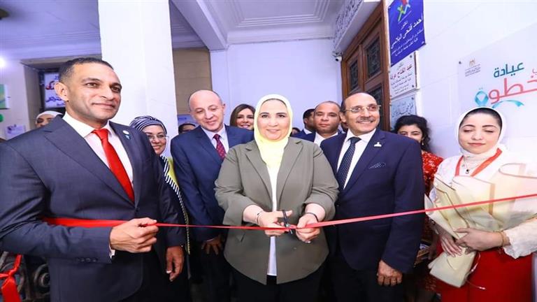 بالصور- وزيرة التضامن تطلق حملة "رحلة الألف كيلو متر" من الإسكندرية