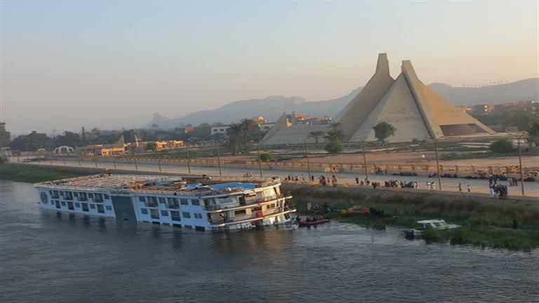  تفاصيل غرق فندق سونستا العائم جزئيا في النيل بمحافظة المنيا