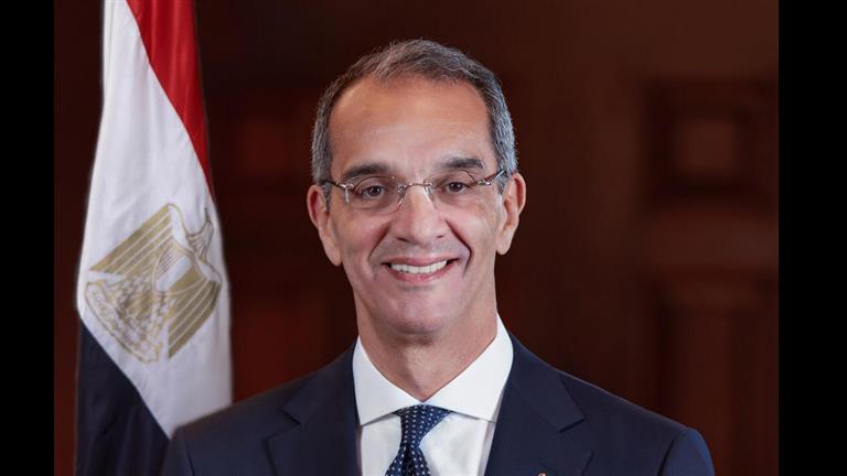 وزير الاتصالات يشرح أهداف استراتيجية مصر الرقمية
