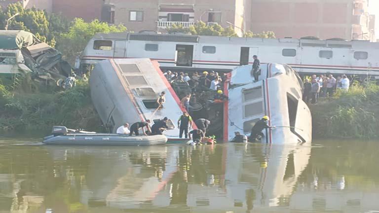 حالة طوارئ.. صور تكشف جهود مواجهة تداعيات حادث قطار المنيا